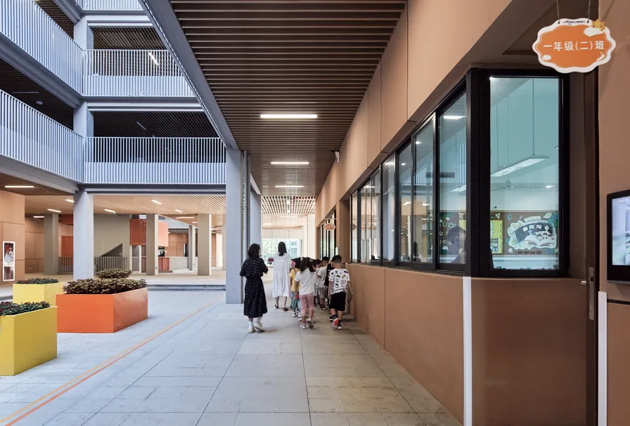 BIM建筑|杭州师范大学附属竞潮小学及幼儿园 / UA尤安设计