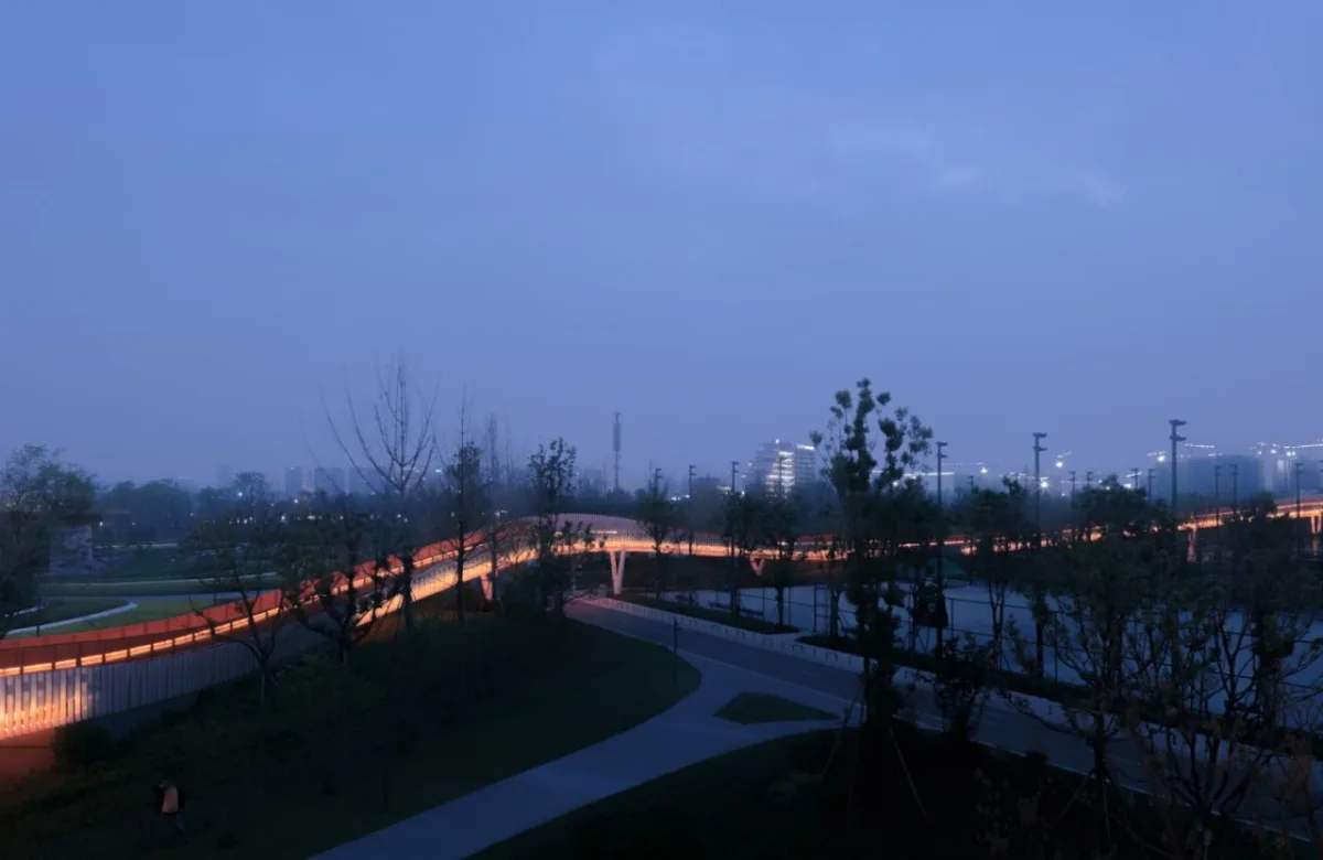 BIM建筑|成都大运会东安湖场馆景观连廊 / 四周建筑