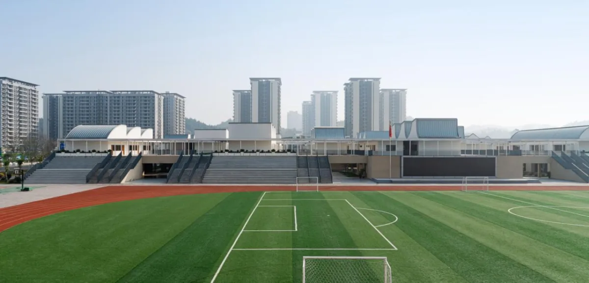BIM建筑|平行与光的学校——青衣江路小学校 / 迹·建筑事务所（TAO）
