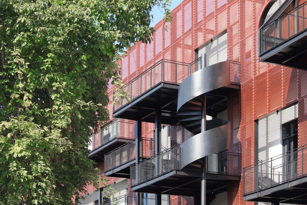 BIM建筑|华谊万创·新所迷宫墙 / 行之建筑设计事务所