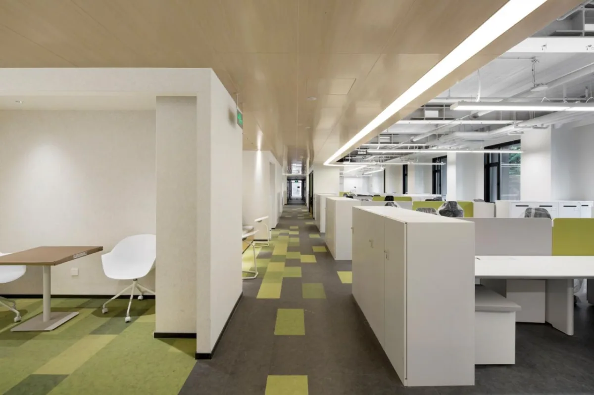 BIM建筑|护城河上的一段记忆迭代：总部办公楼更新 / 北京城建设计发展集团股份有限公司