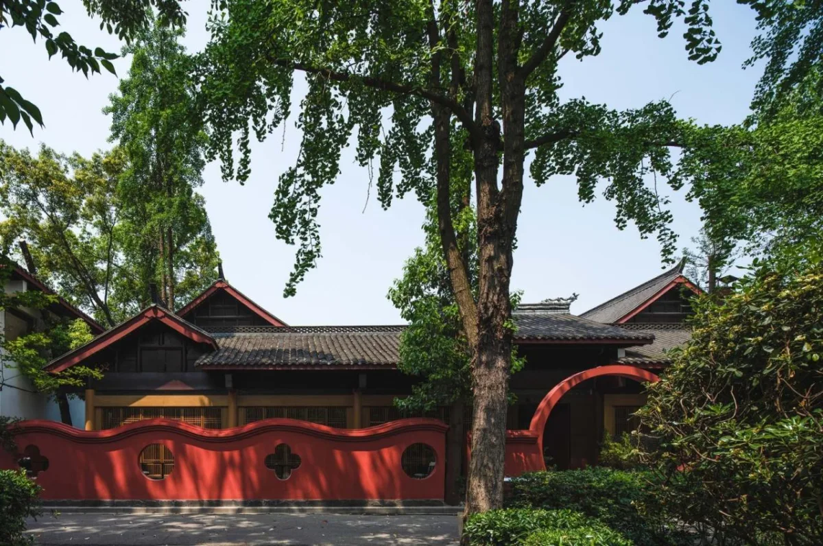 BIM建筑|成都宽三堂餐厅 / 慕达建筑