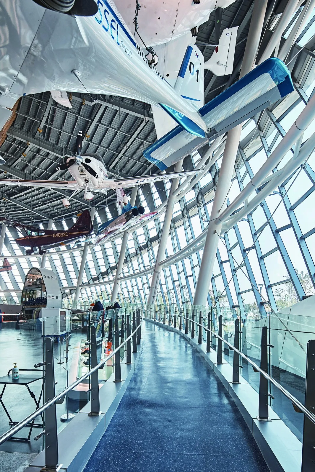 BIM建筑|地面‘涡轮机’，韩国国立航空博物馆 / Haeahn Architecture