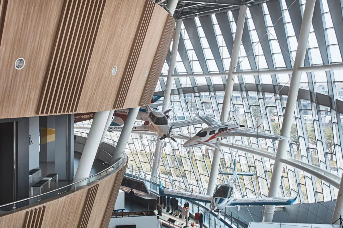 BIM建筑|地面‘涡轮机’，韩国国立航空博物馆 / Haeahn Architecture