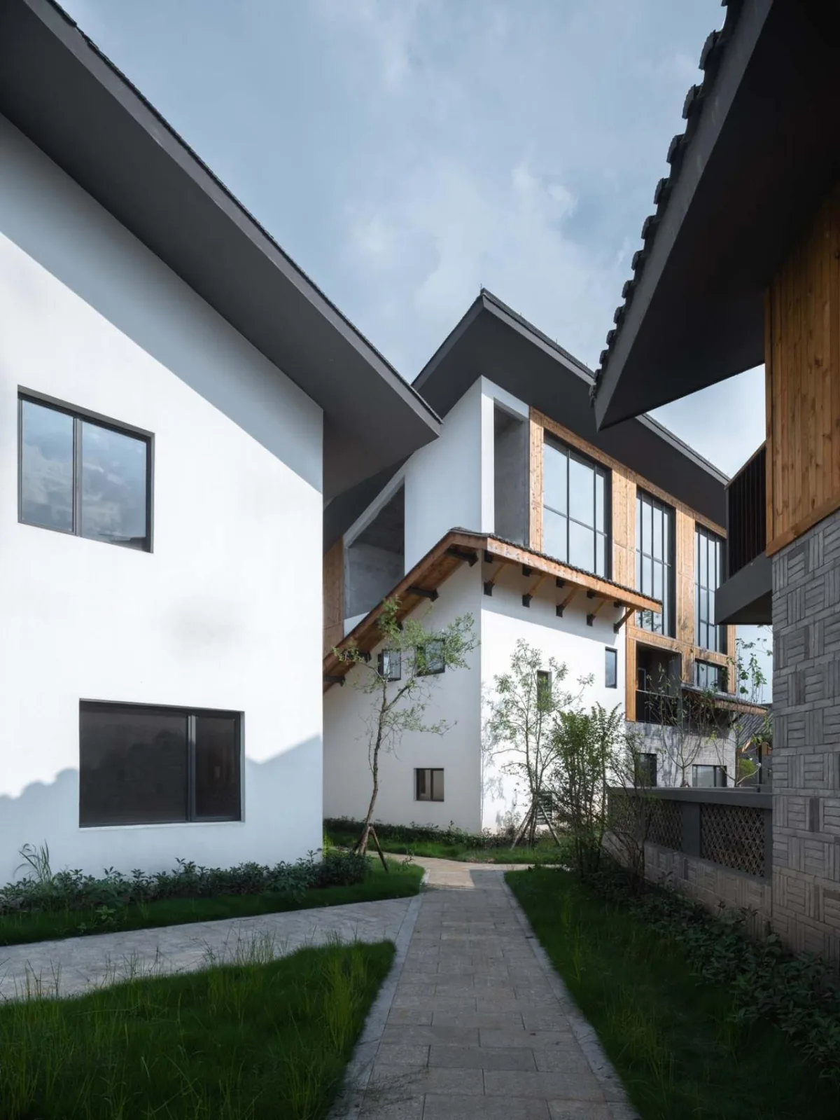 BIM建筑|汨罗“端午人家”乡村安置聚落 / 造作建筑工作室