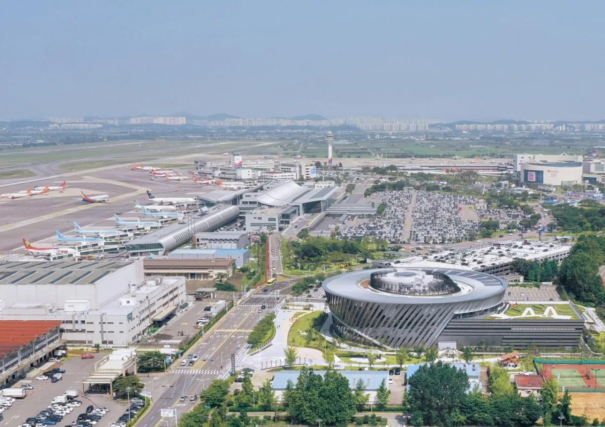 BIM建筑|地面‘涡轮机’，韩国国立航空博物馆 / Haeahn Architecture