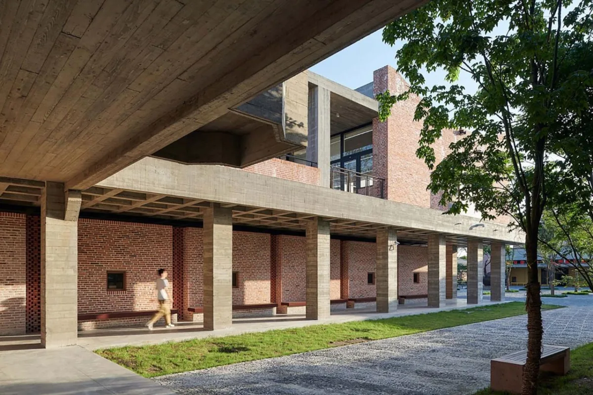 BIM建筑|​工坊式的校园：丁蜀成校 / 亘建筑事务所