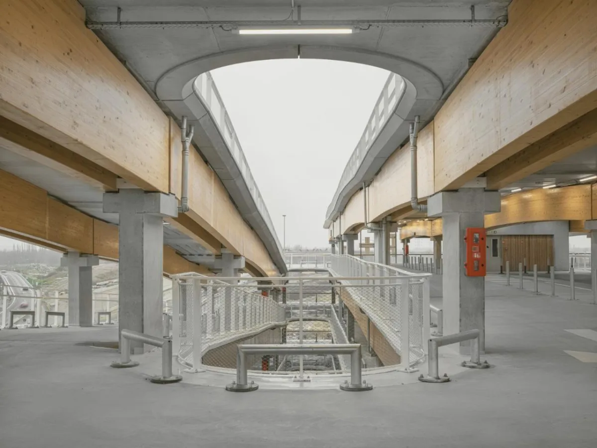 BIM建筑|Park+Ride新模式，私人交通+公交交通 / HUB