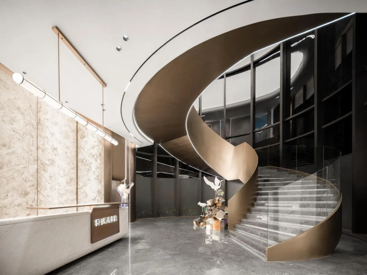 BIM建筑|漂浮艺居 舟泊烟渚：成都首开金地 • 鹭鸣北湖 / 成执设计