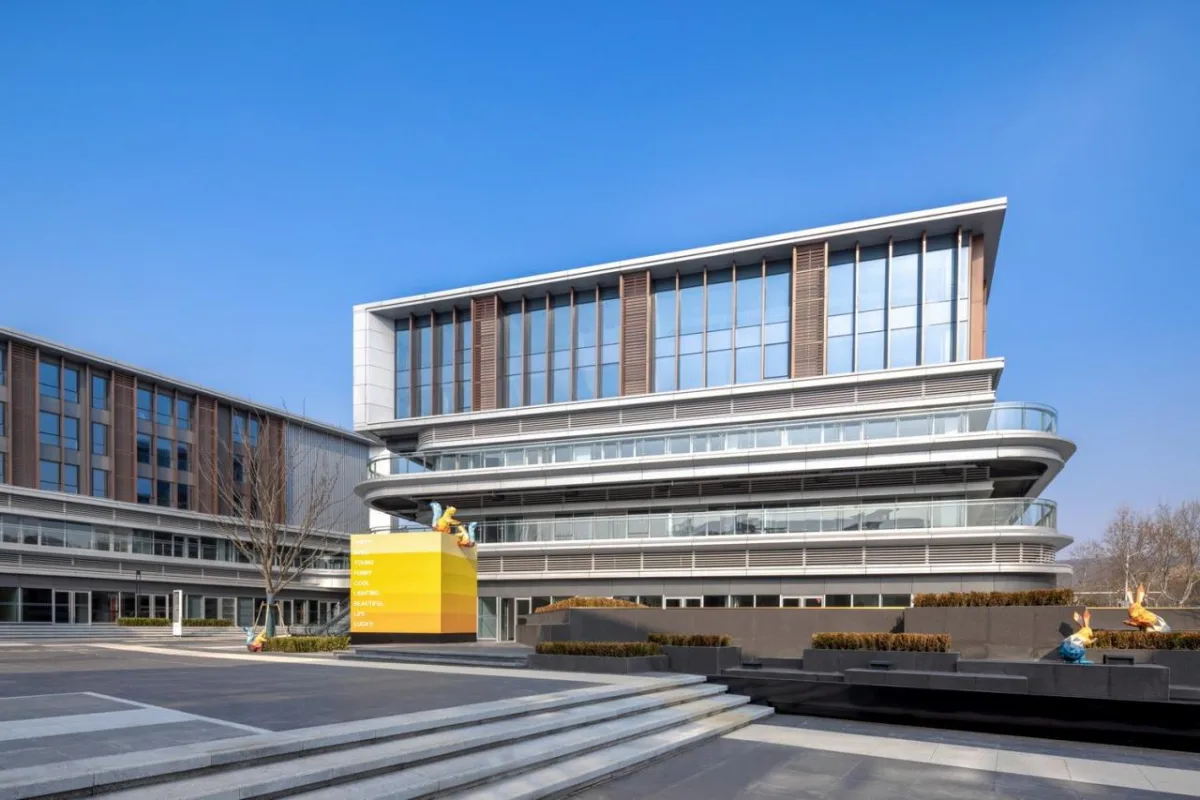 BIM建筑|南京龙湖紫金Mall-玩转“+－×÷”法，巧解梦想社区生活方程式 / 三益建筑