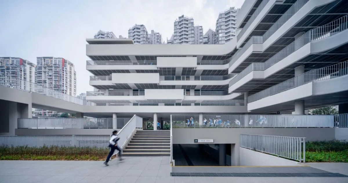BIM建筑|链接与重塑：深圳南山麒麟中学改扩建工程 / 元本体工作室