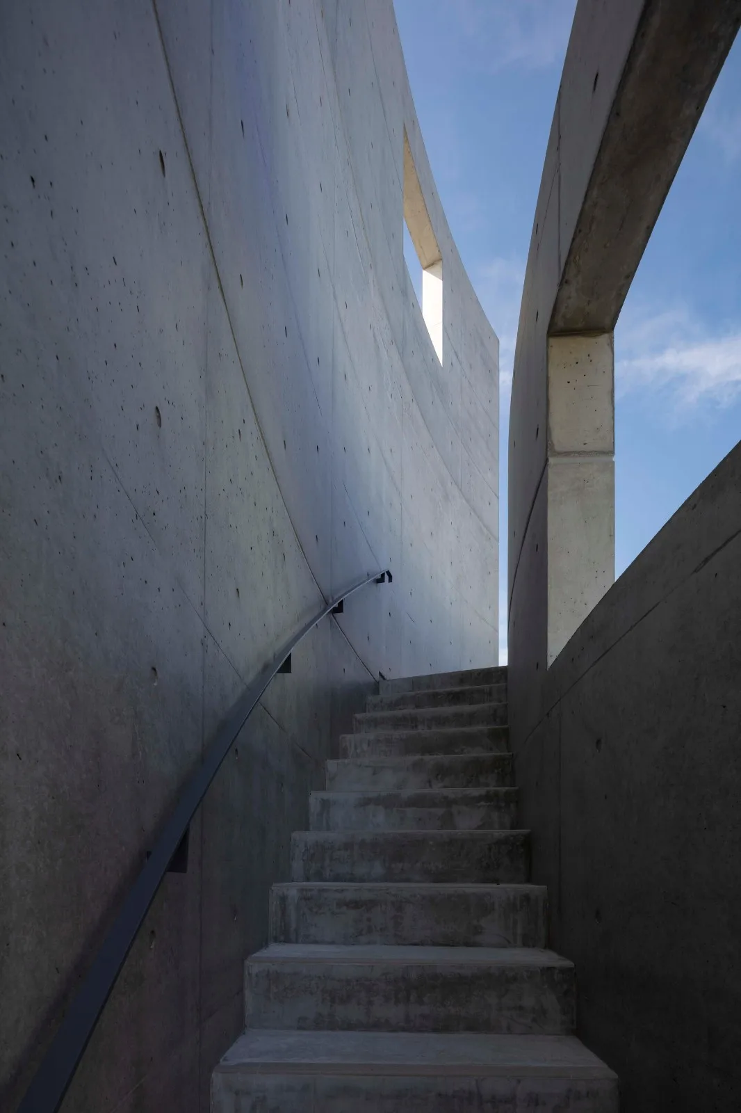 BIM建筑|巷路尽头的住宅 / T2P Architects Office