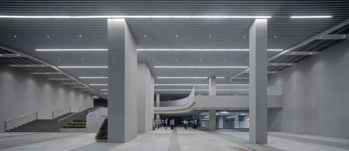 BIM建筑|链接与重塑：深圳南山麒麟中学改扩建工程 / 元本体工作室