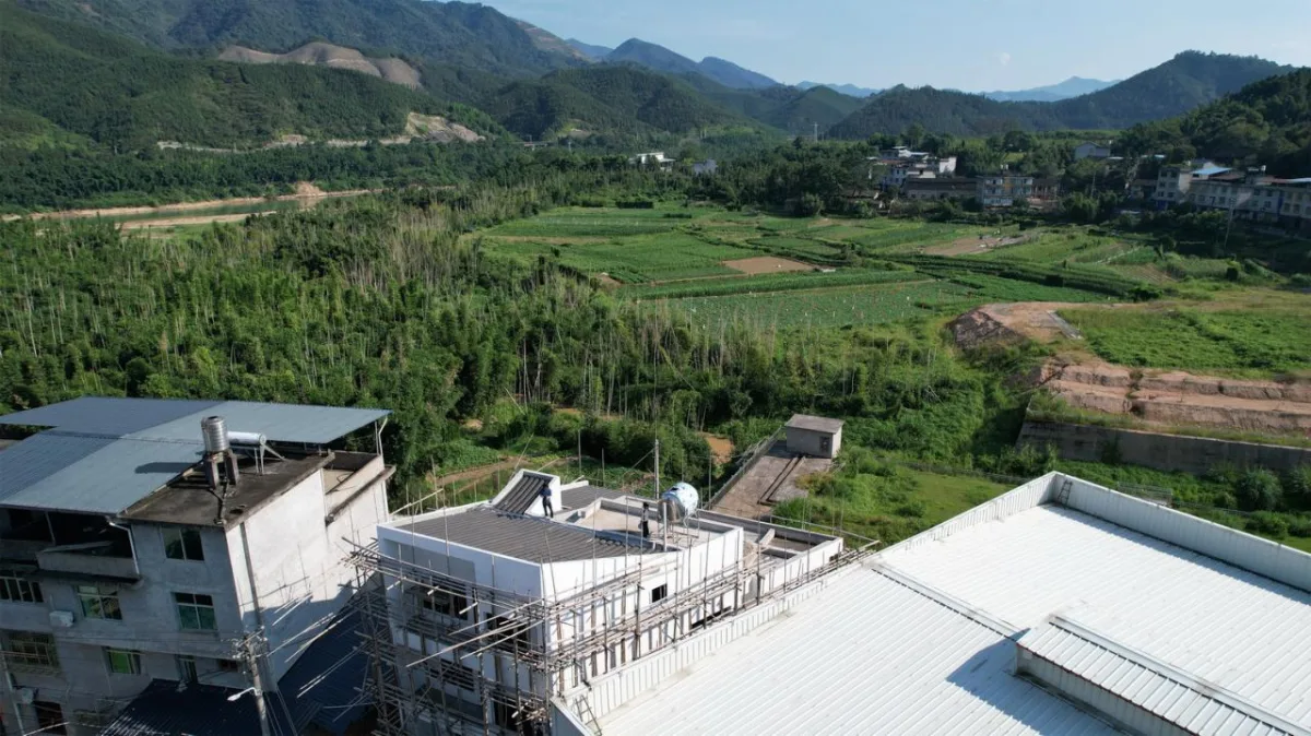BIM建筑|对话山丘田野，滨河巷21号 / MV建筑工作室