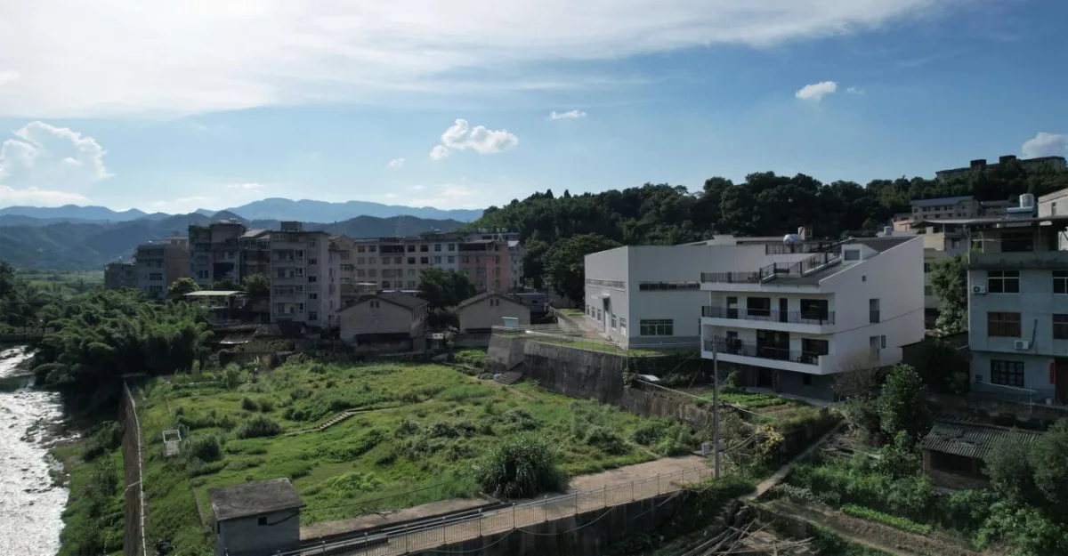 BIM建筑|对话山丘田野，滨河巷21号 / MV建筑工作室