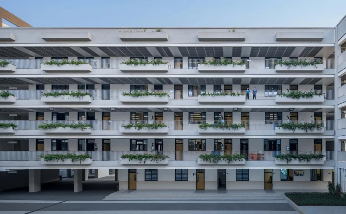 BIM建筑|链接与重塑：深圳南山麒麟中学改扩建工程 / 元本体工作室