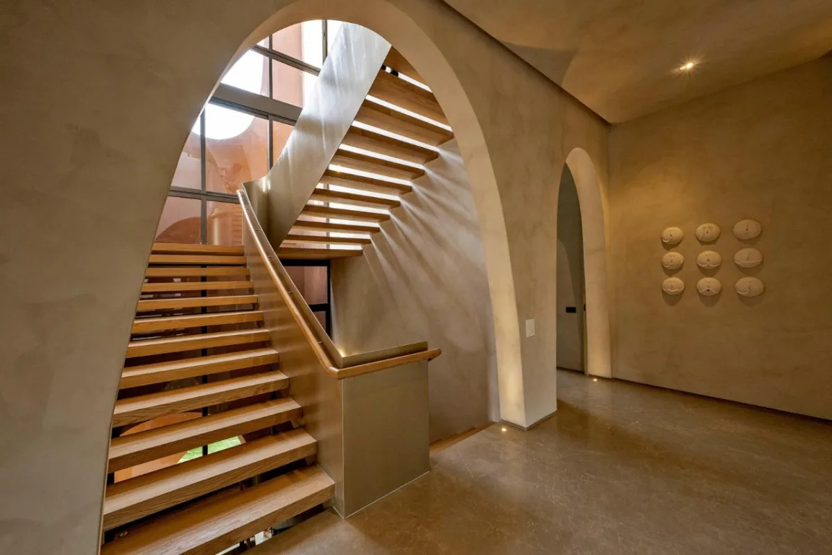 BIM建筑| 拱形的未来之家 / Sanjay Puri Architects