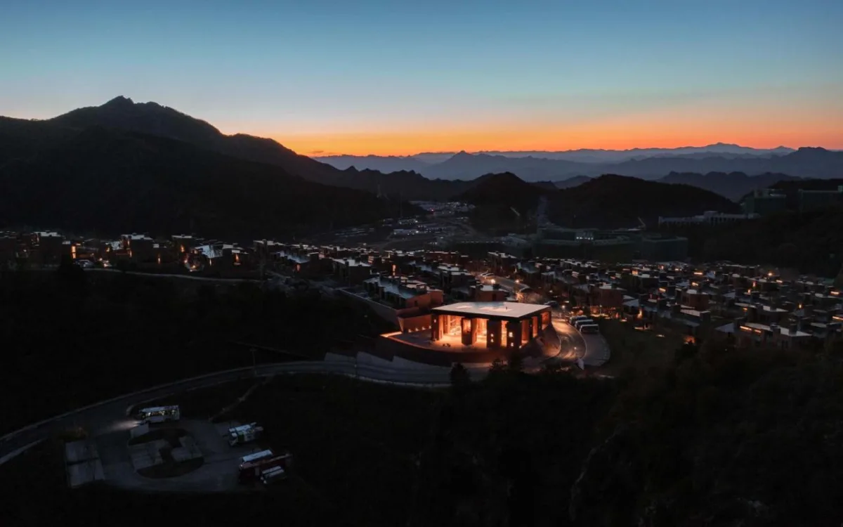 BIM建筑|阿那亚金山岭艺术中心 / 上海阿科米星建筑设计事务所