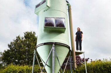 BIM建筑|埃因霍温毕业生将谷物筒仓改造成微型住宅-BIM建筑网