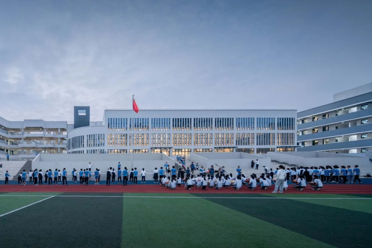BIM建筑|链接与重塑：深圳南山麒麟中学改扩建工程 / 元本体工作室