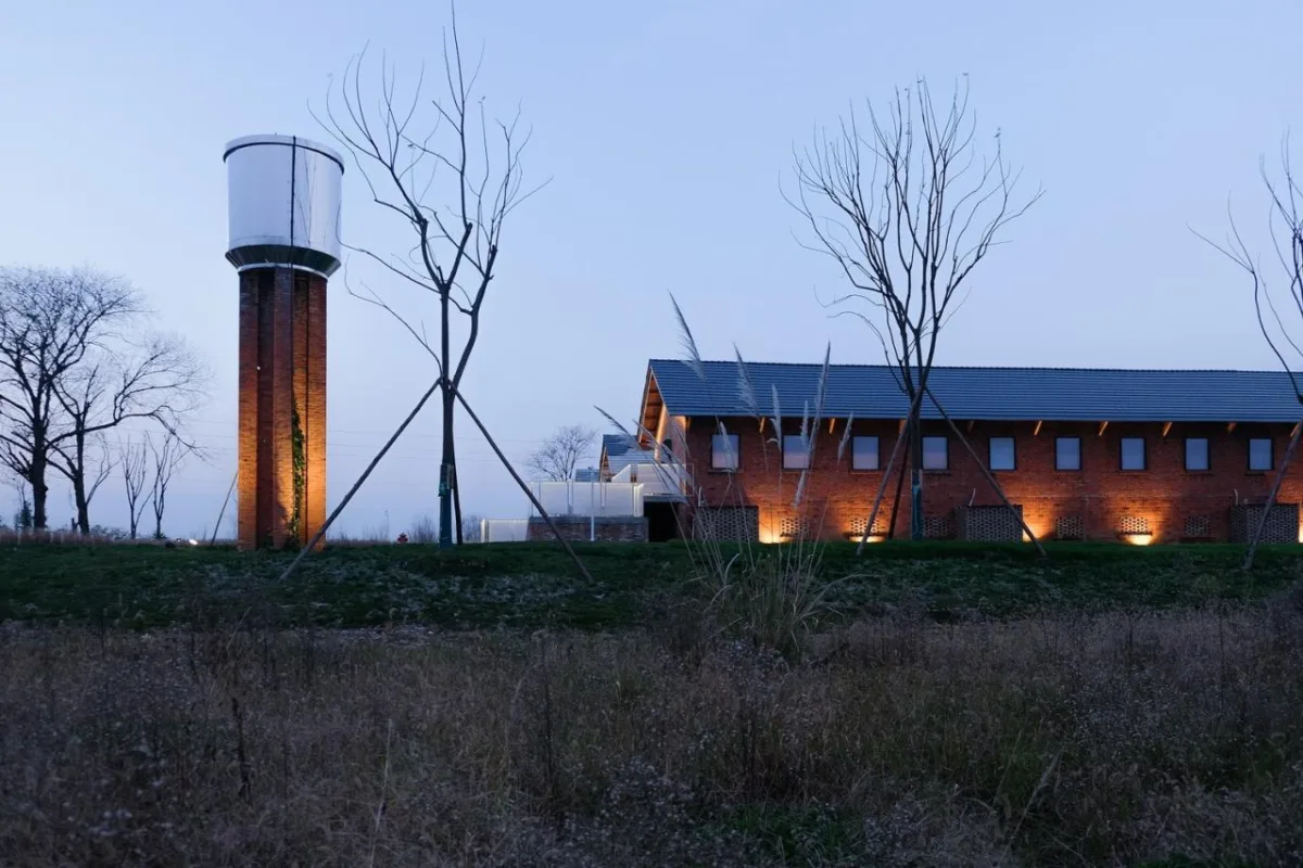 BIM建筑|青龙湖·漂浮种子：自我更新 / 小隐建筑事务所
