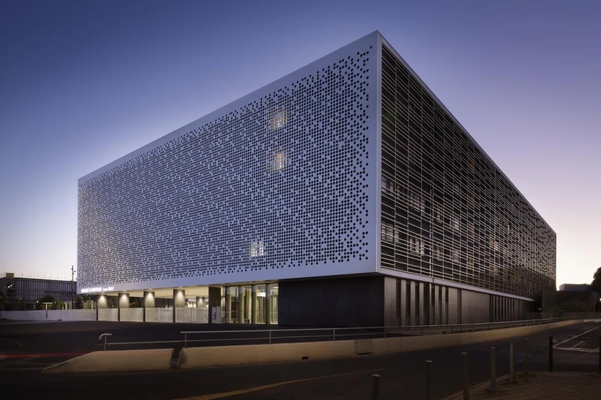 BIM建筑|蒙彼利埃大学科学学院 / BPA ARCHITECTURE