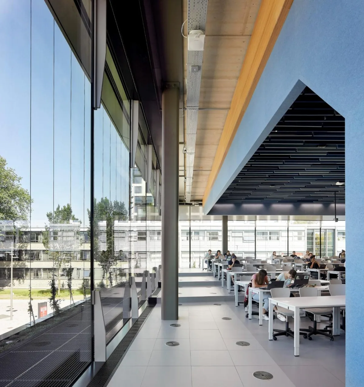 BIM建筑|荷兰代尔夫特理工大学新型能源再生跨学科教学楼 / UNStudio