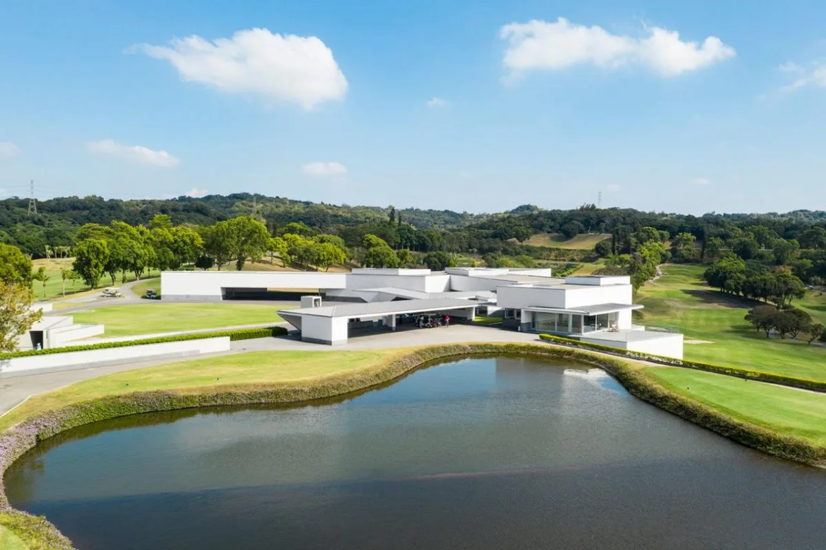 BIM建筑|台丰高尔夫俱乐部嘉卿会馆 / Álvaro Siza Vieira + Carlos Castanheira