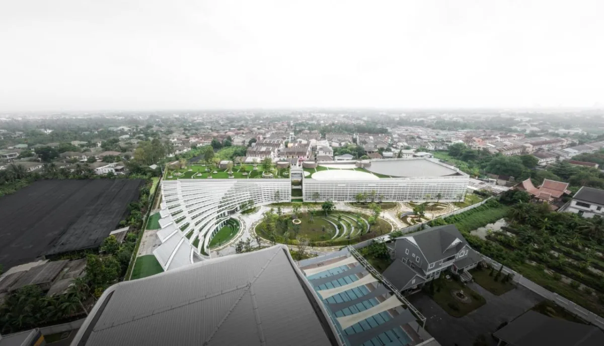 BIM建筑|扇形展开，泰国吞武里校园 SISB / Plan Architect