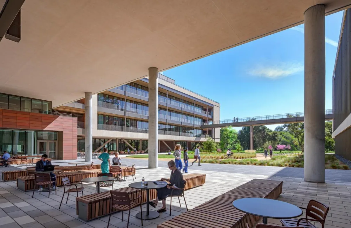 BIM建筑|斯坦福大学医学院学术医学中心 / HOK