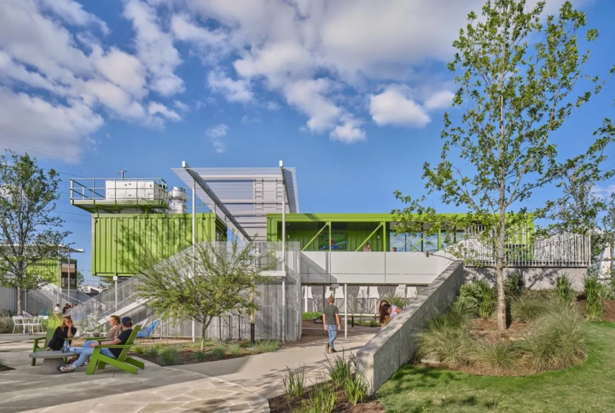 BIM建筑|帕默塘休闲中心 The Pitch / Mark Odom Studio