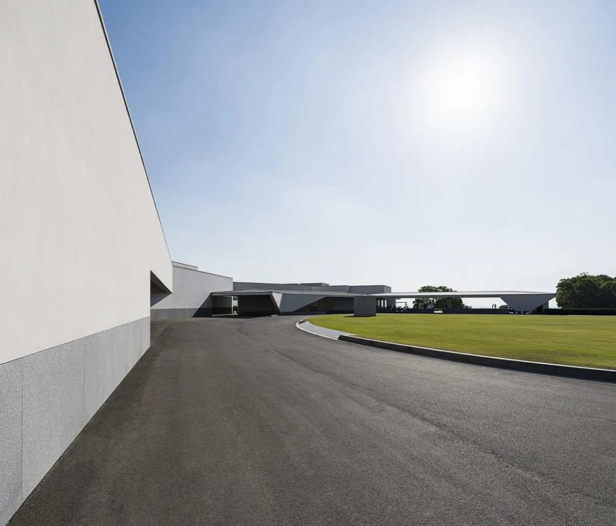 BIM建筑|台丰高尔夫俱乐部嘉卿会馆 / Álvaro Siza Vieira + Carlos Castanheira