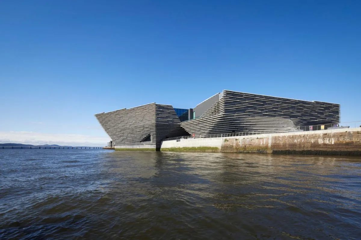 BIM建筑|英国邓迪 V&A 博物馆 / 隈研吾建筑都市设计事务所
