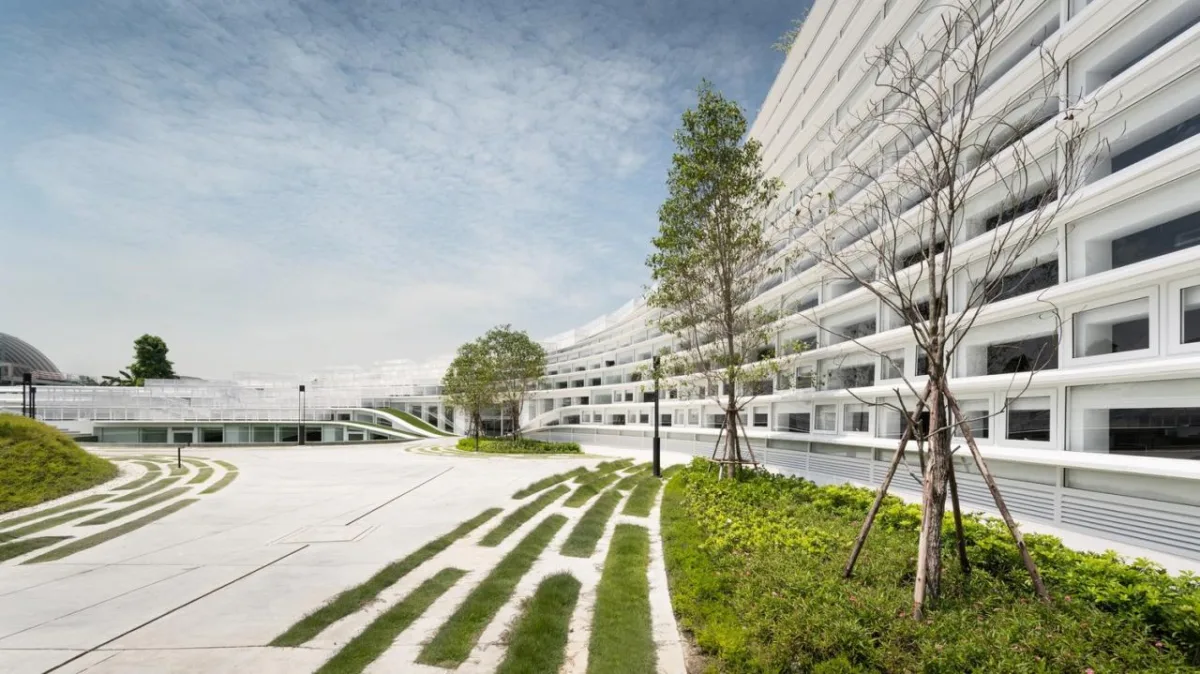 BIM建筑|扇形展开，泰国吞武里校园 SISB / Plan Architect