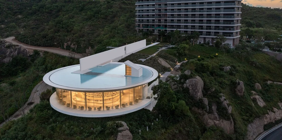 BIM建筑|悬崖上的海边书屋：惠州双月湾一滴水图书馆 / 三文建筑