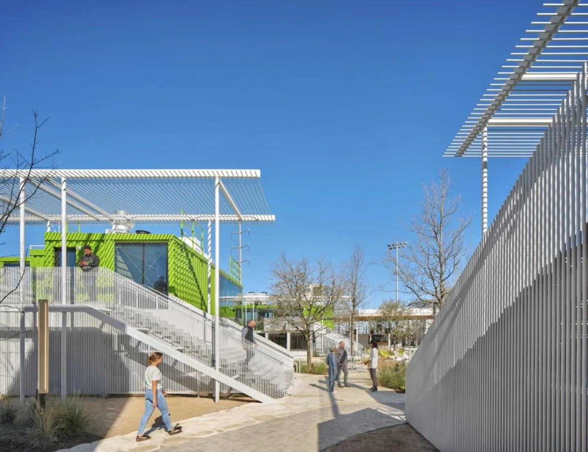 BIM建筑|帕默塘休闲中心 The Pitch / Mark Odom Studio