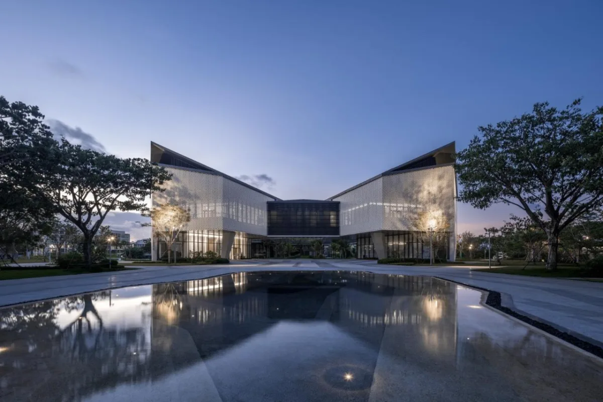 BIM建筑|三亚崖州湾科技城产业促进中心 / Gensler