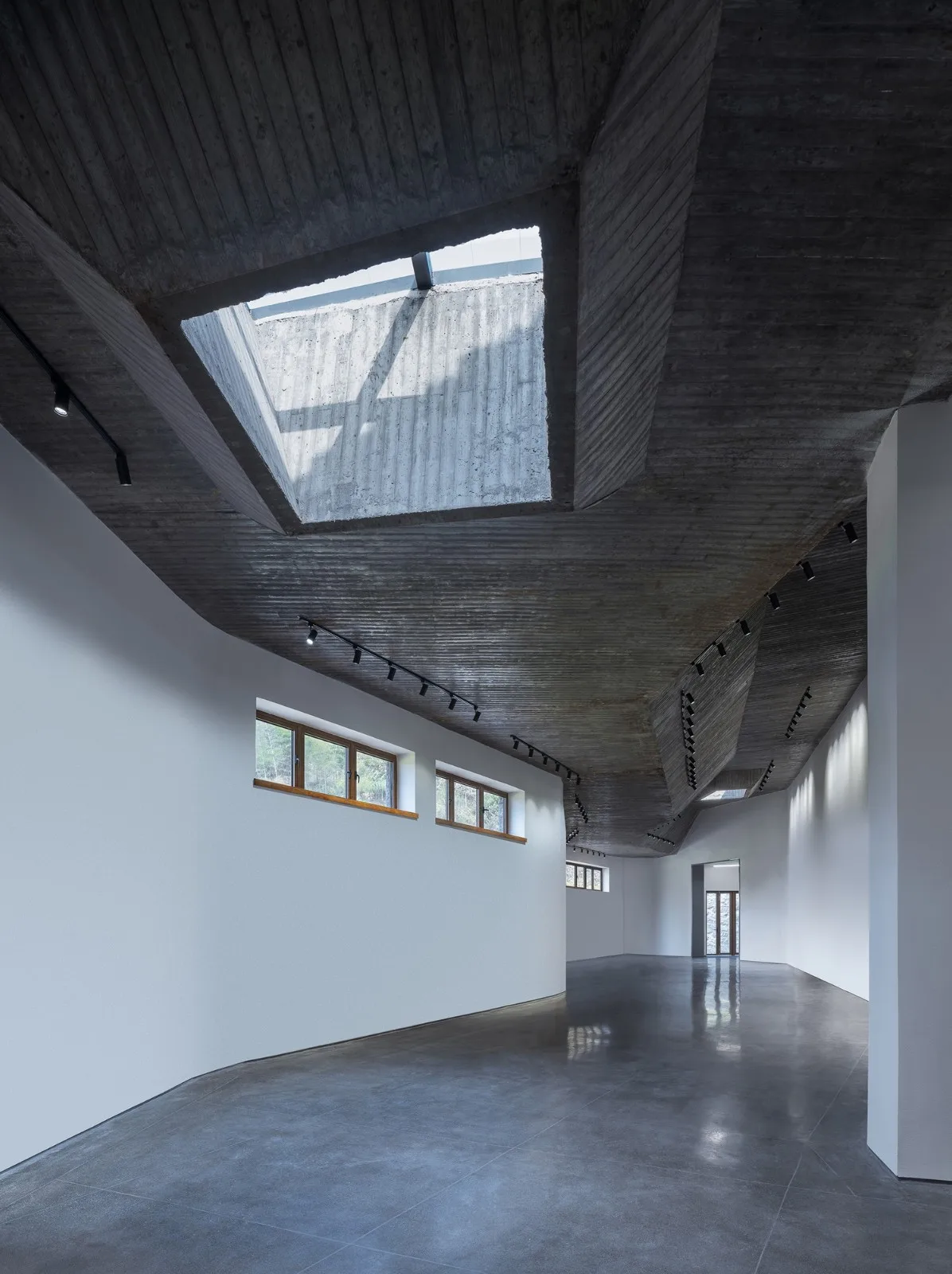 BIM建筑|消隐的建筑，内化的乡土——桑洲清溪文史馆 / UAD