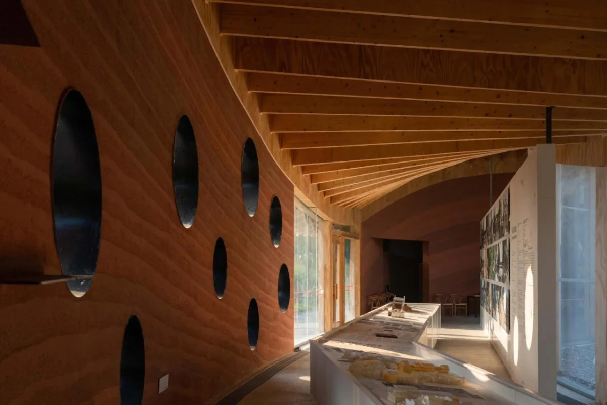 BIM建筑|柒村艺术设计中心 / 时地建筑