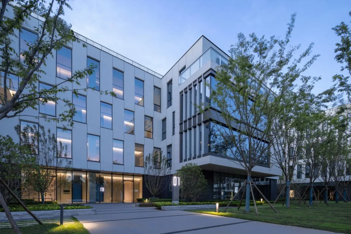 BIM建筑|南京紫金山麓首个AI人工智能产业载体 / 三益中国