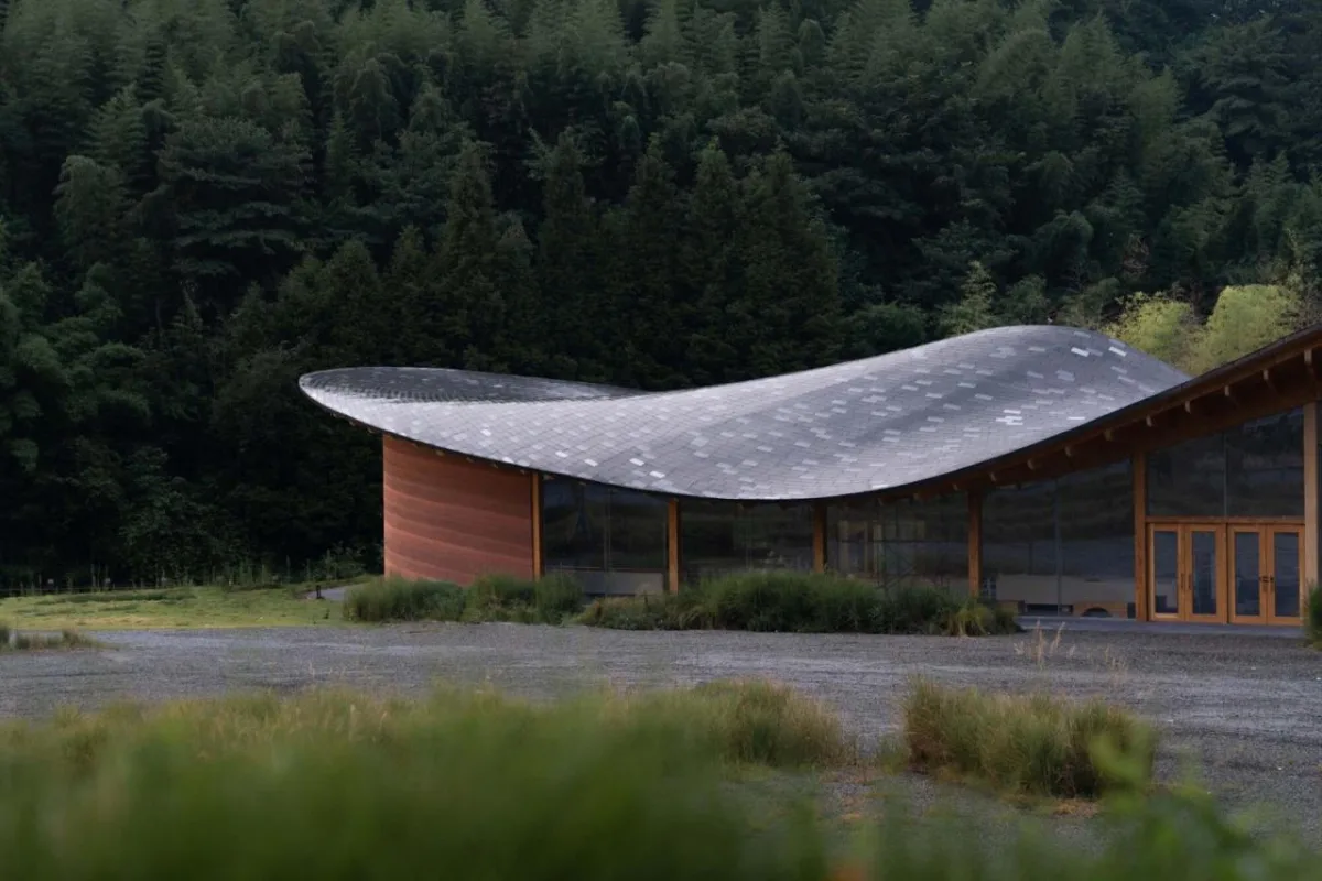 BIM建筑|柒村艺术设计中心 / 时地建筑