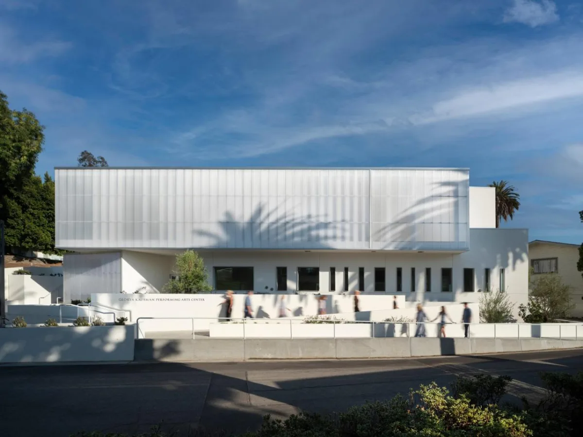BIM建筑|Glorya Kaufman 表演艺术中心 / AUX Architecture
