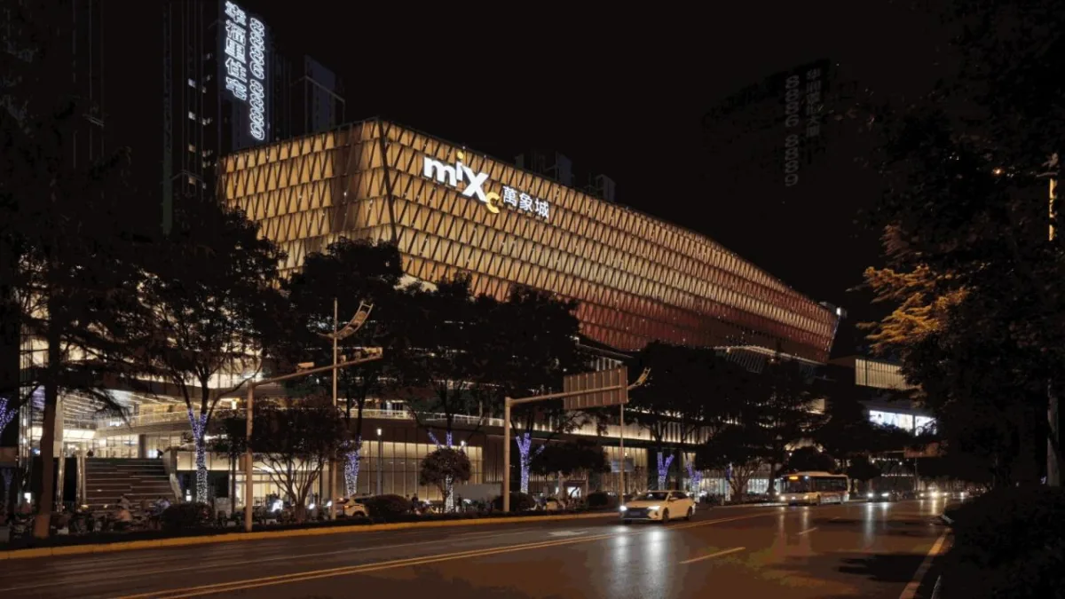 BIM建筑|武汉万象城：“水晶之冠”，光之“万象”/ GD大观国际