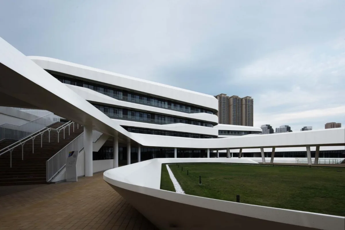 BIM建筑|清华大学附属中学广华学校 / 北京市建筑设计研究院