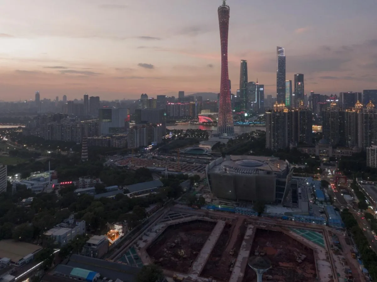 BIM建筑|工业遗址世界里的橙色糖果-未来社HOUSE / Wutopia Lab