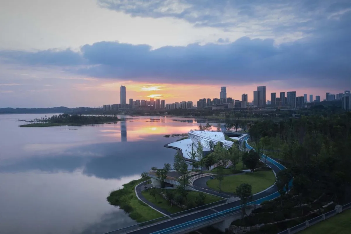 BIM建筑|成都天府路演艺术中心 / 天仝建筑