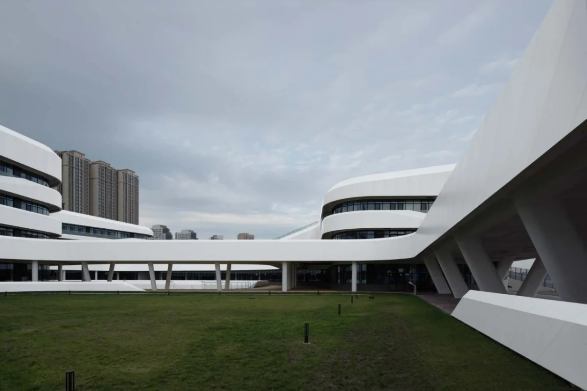 BIM建筑|清华大学附属中学广华学校 / 北京市建筑设计研究院