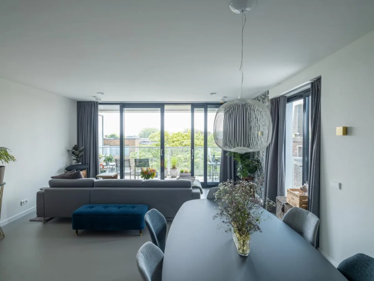 BIM建筑|从教堂到公寓的更新改造 / HOYT Architecten