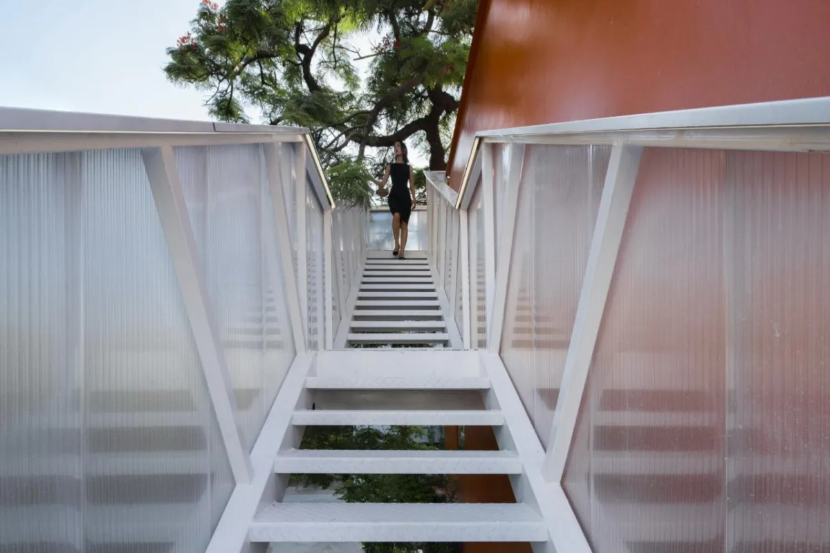 BIM建筑|工业遗址世界里的橙色糖果-未来社HOUSE / Wutopia Lab
