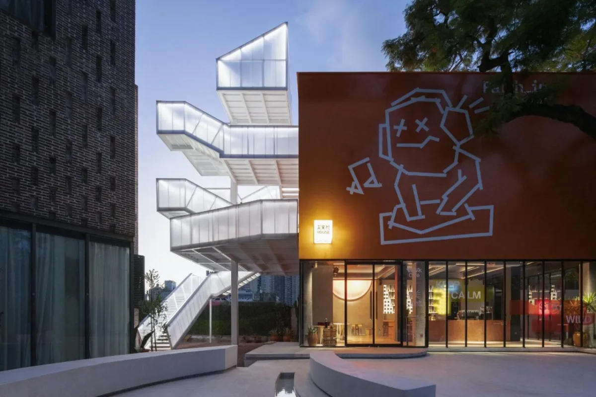 BIM建筑|工业遗址世界里的橙色糖果-未来社HOUSE / Wutopia Lab